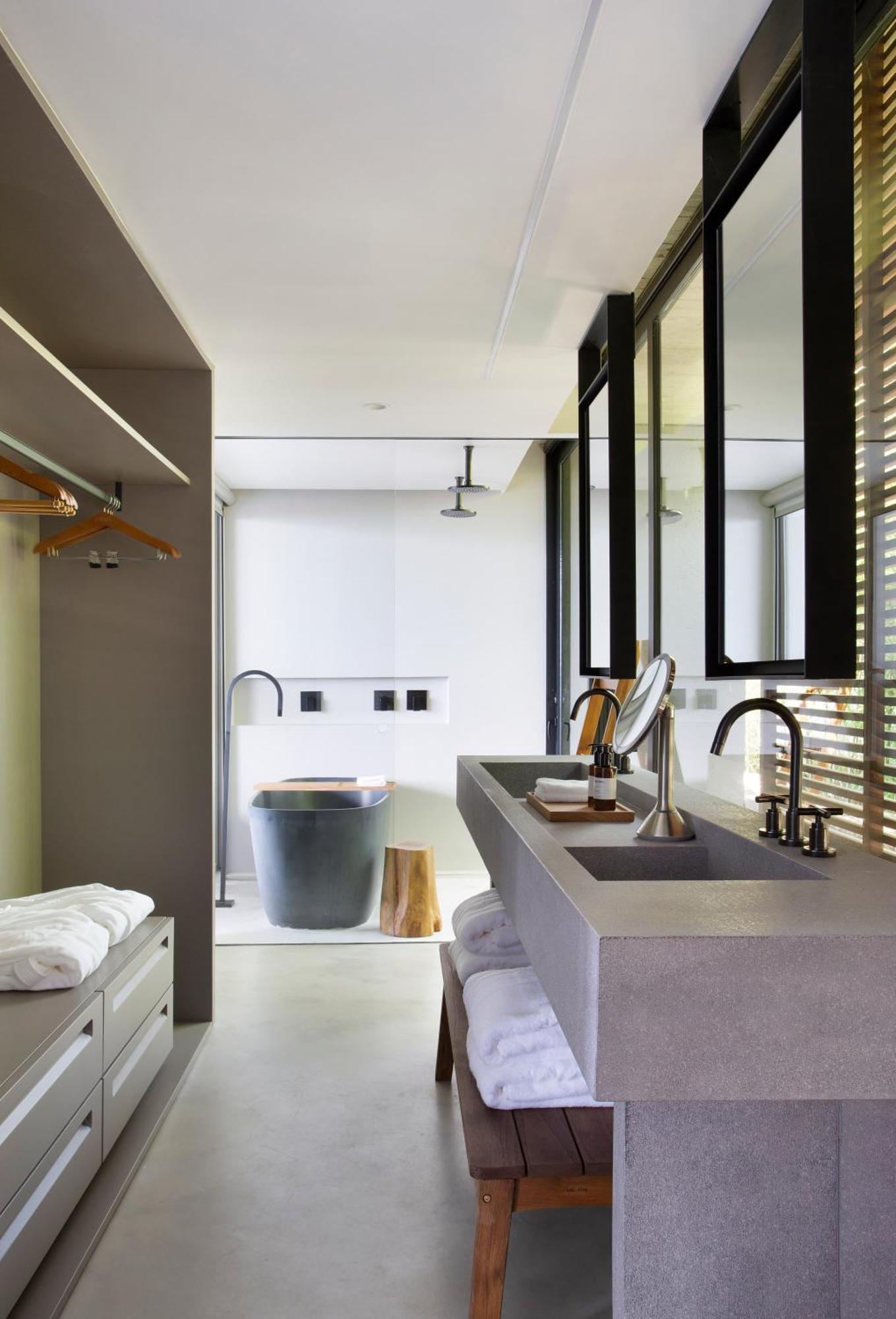 Suite Private Pool,1549525822:JPEG